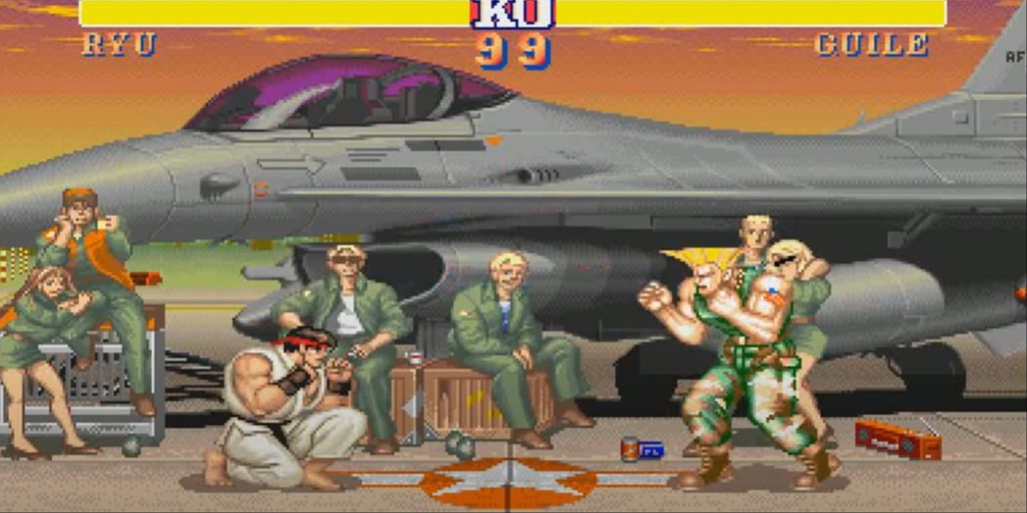 Guile fighting Ryu