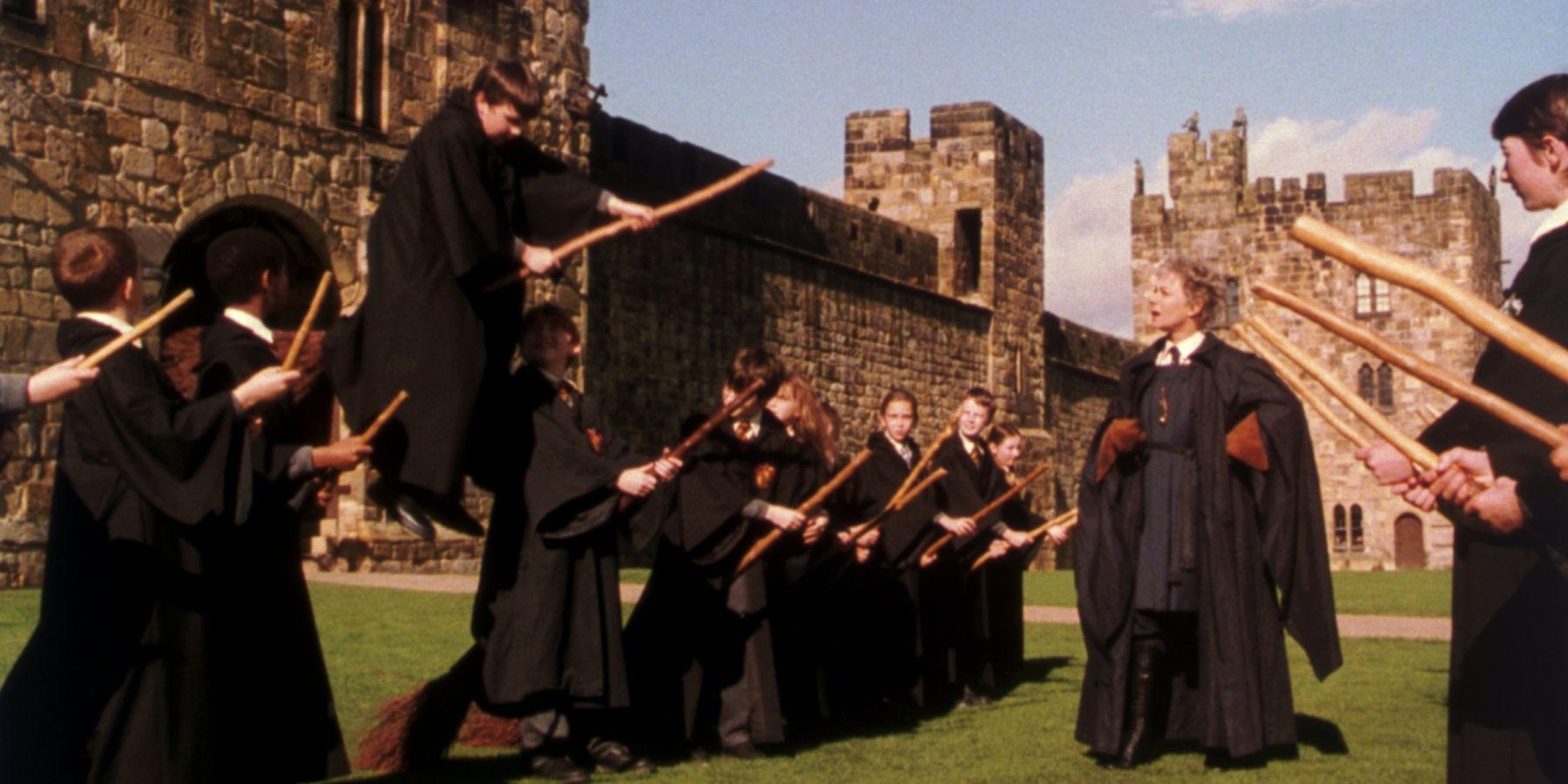 Characters using broomsticks in Harry Potter