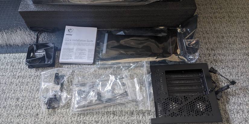 MPG Gungnir 300R Box Contents