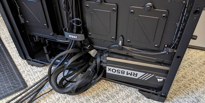 MPG Gungnir 300R Installation PSU