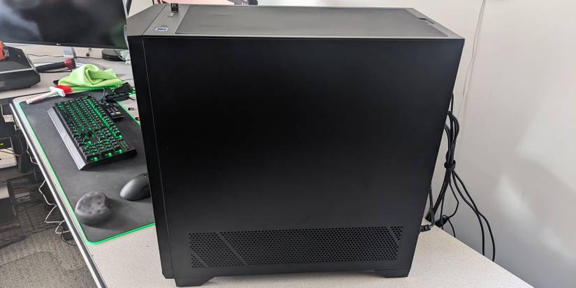 MPG Gungnir 300R Right Side