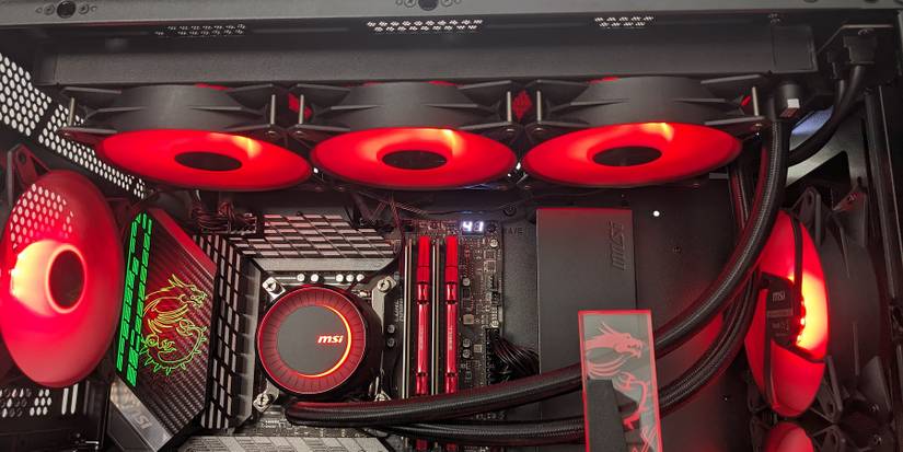 MSI CoreLiquid E360 Design #1