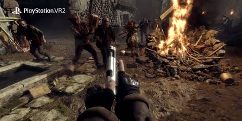 Leon fighting in the village, chainsaw man coming at him