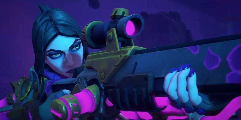 Venomess Aiming Her Rifle