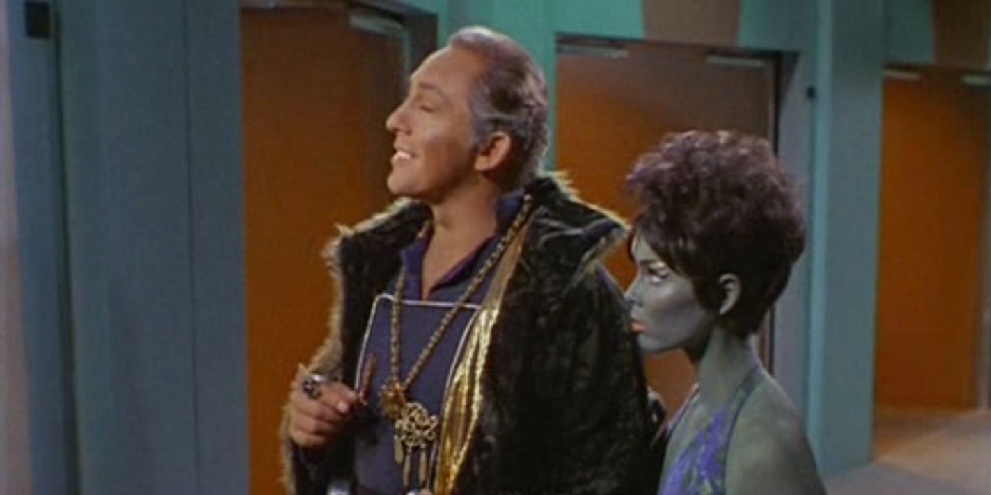Star Trek criminal Garth of Izar with Marta, an Orion.