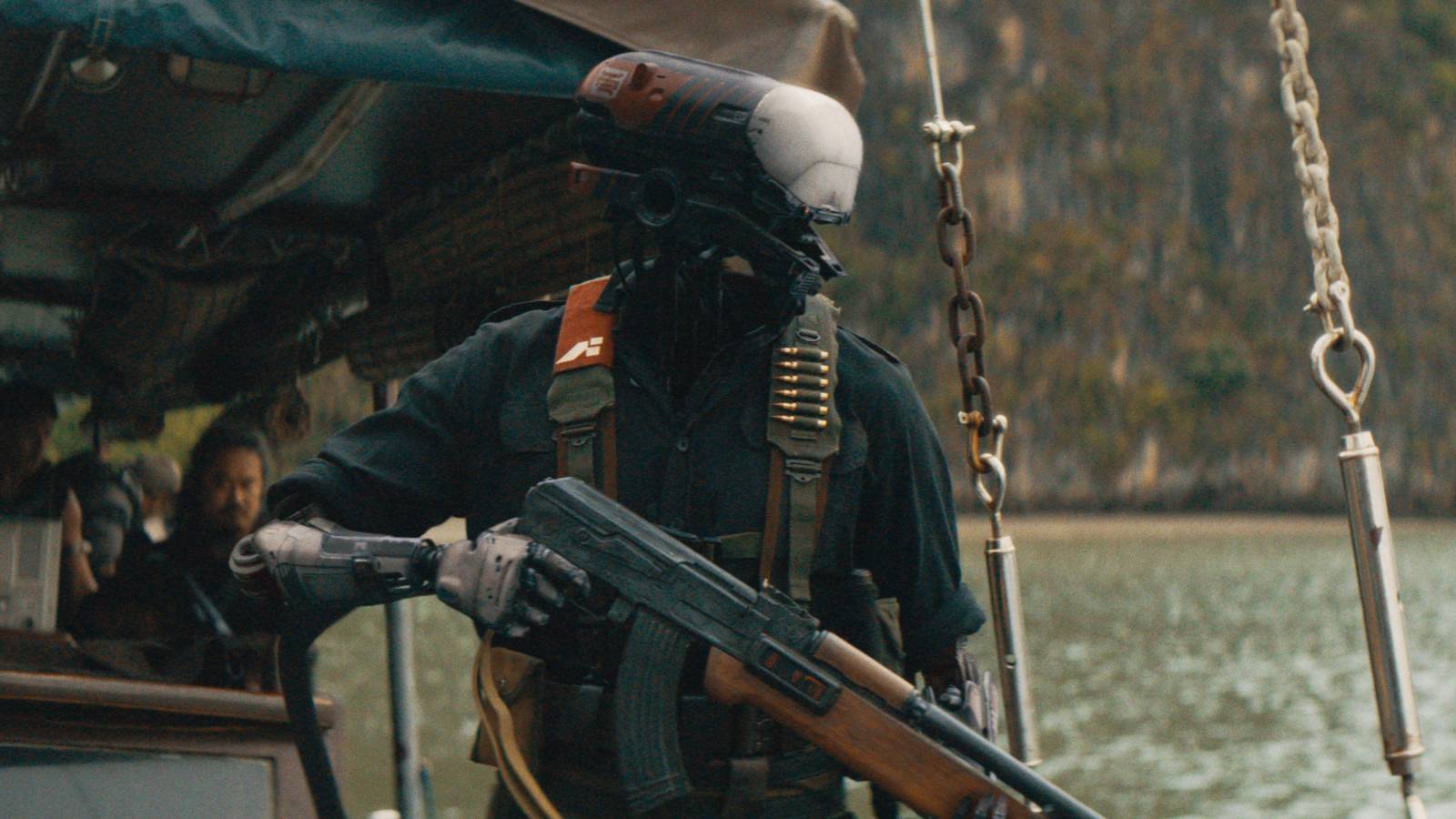 The creator 4 robot with gun Cropped