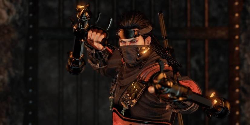 Character with a Tonfa prepares themselves.