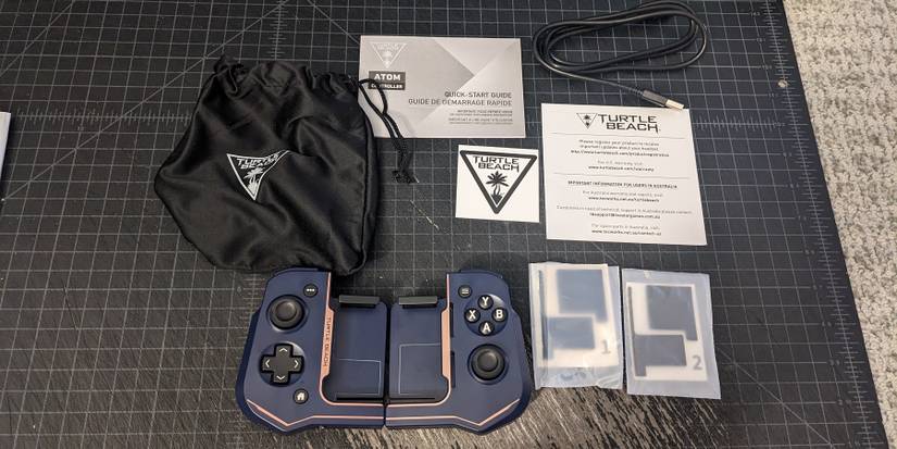 Turtle Beach Atom iOS Box Contents