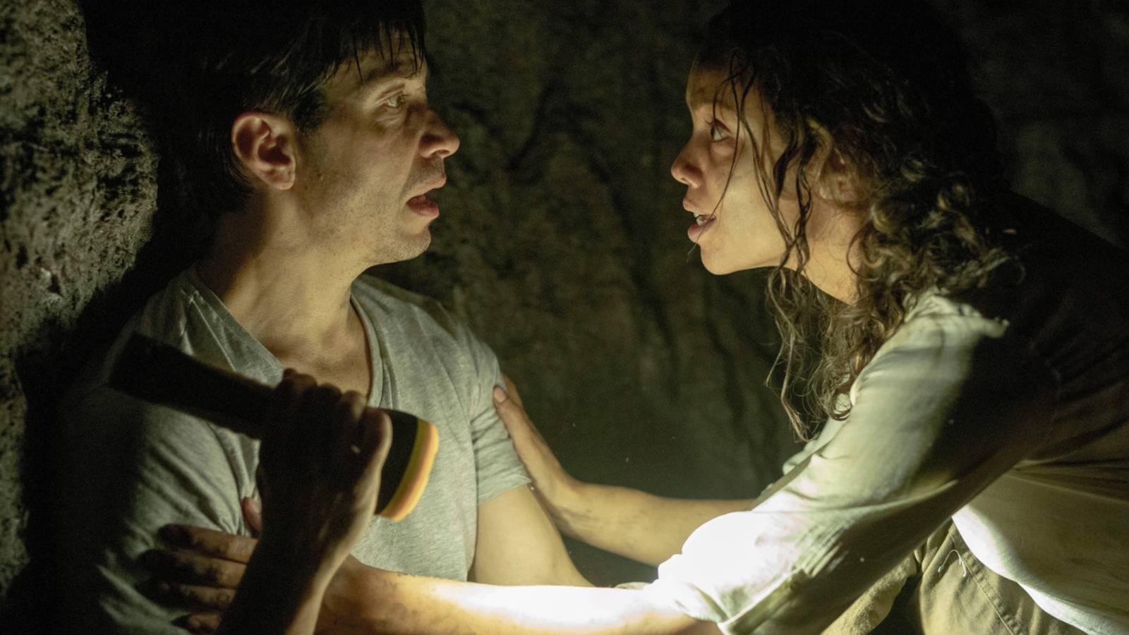 barbarian-movie-justin-long-georgina-campbell