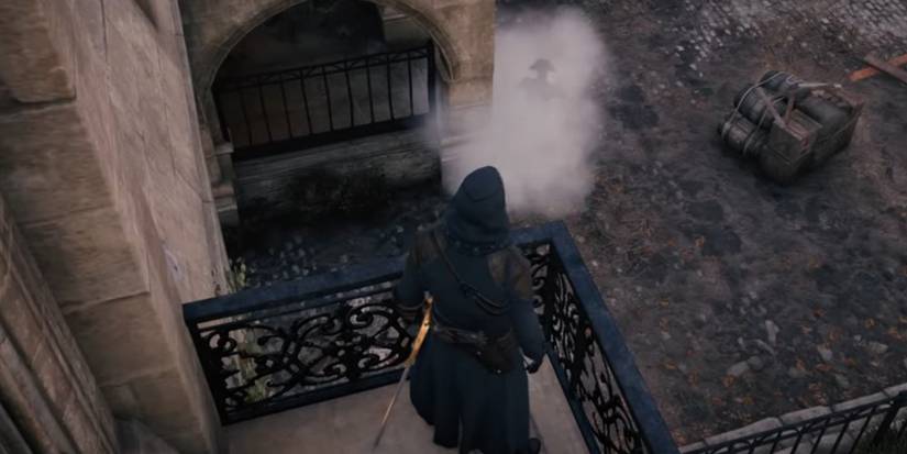 Best Gear Equipment Tools Assassin's Creed Unity Stun Grenade