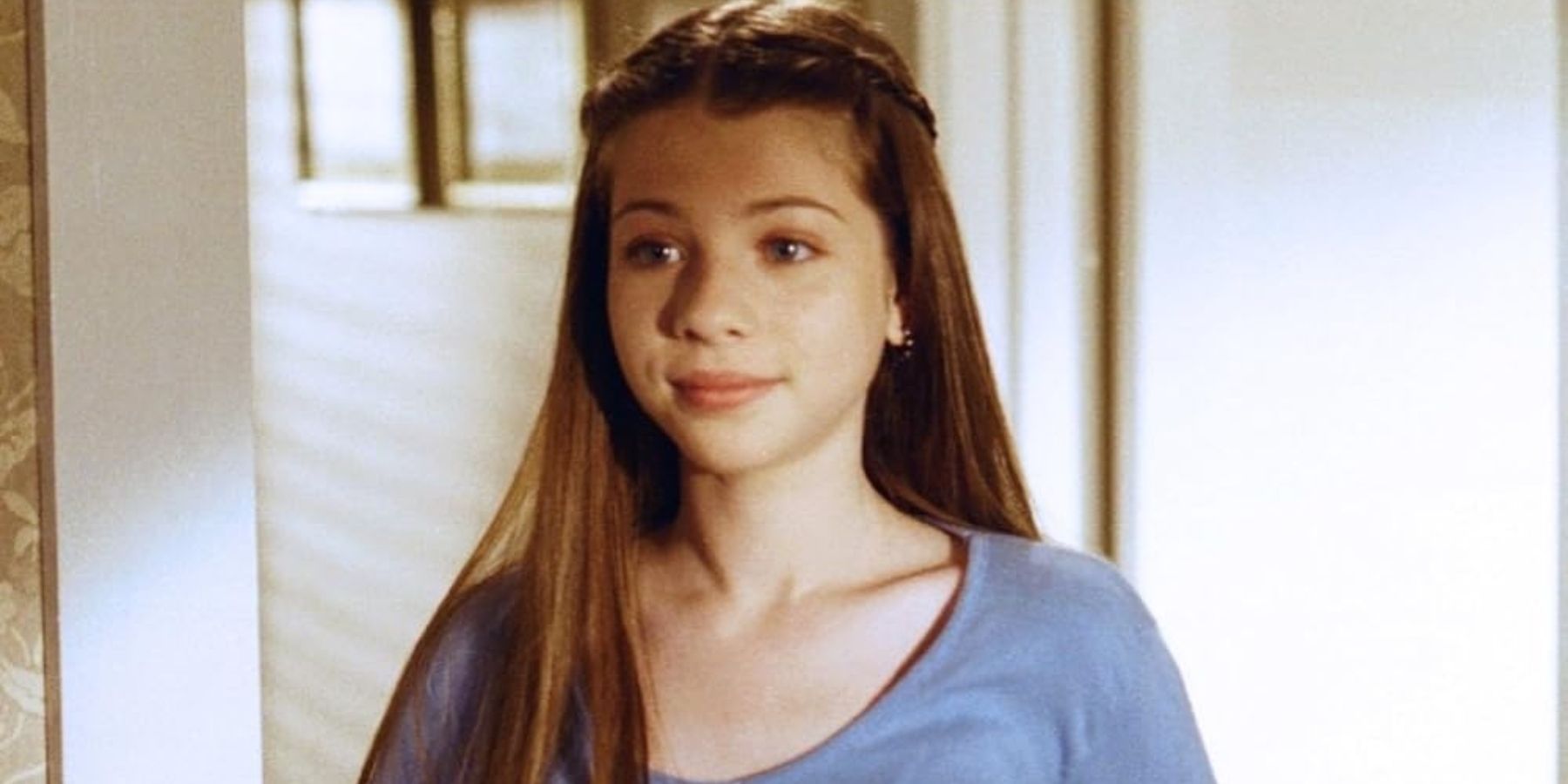 Dawn Summers (Michelle Trachtenberg) in Buffy The Vampire Slayer