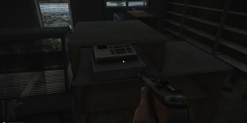 Searching a cash register In Escape From Tarkov