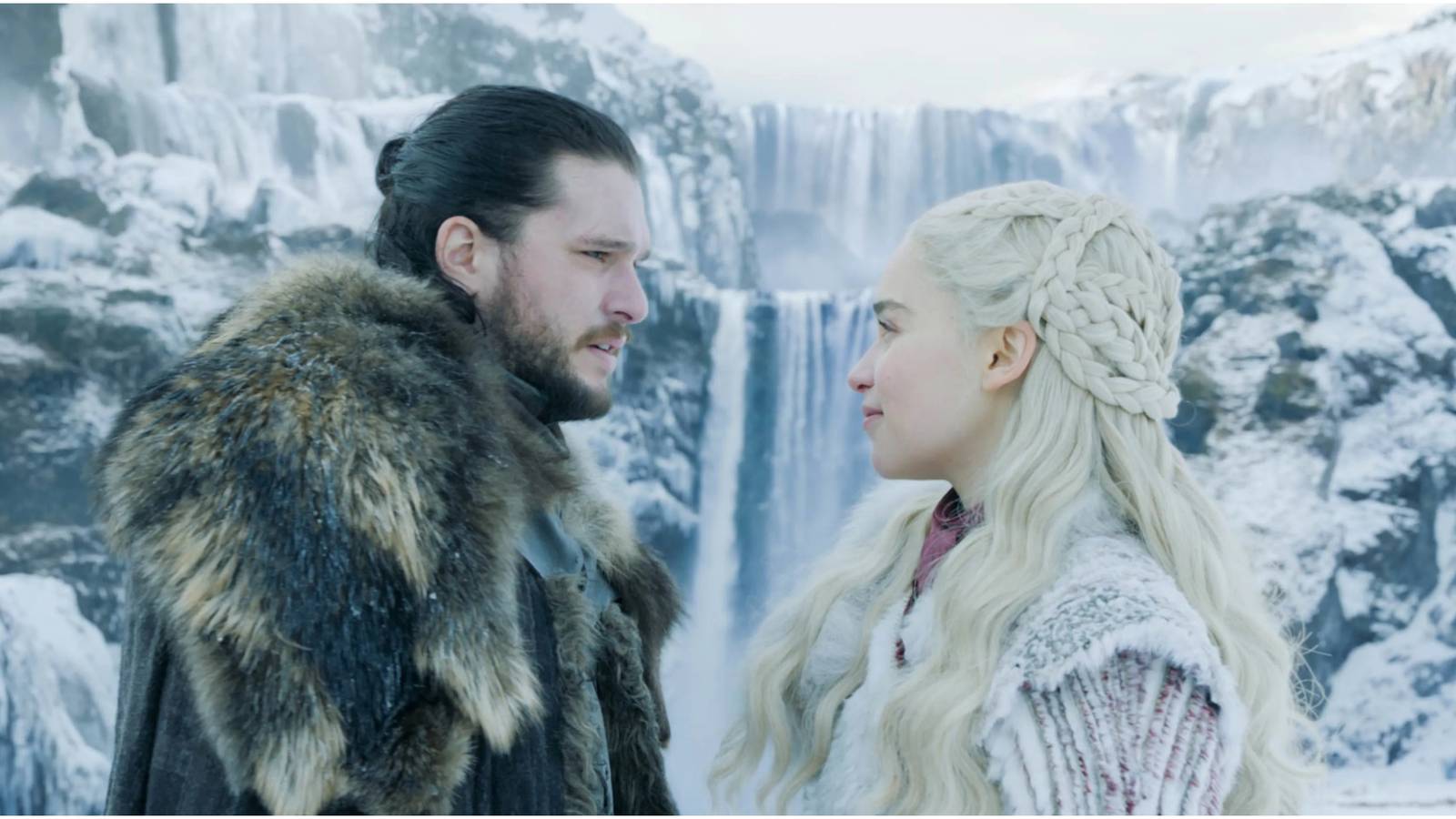 Jon Snow and Daenerys Targaryen in Game of Thrones.