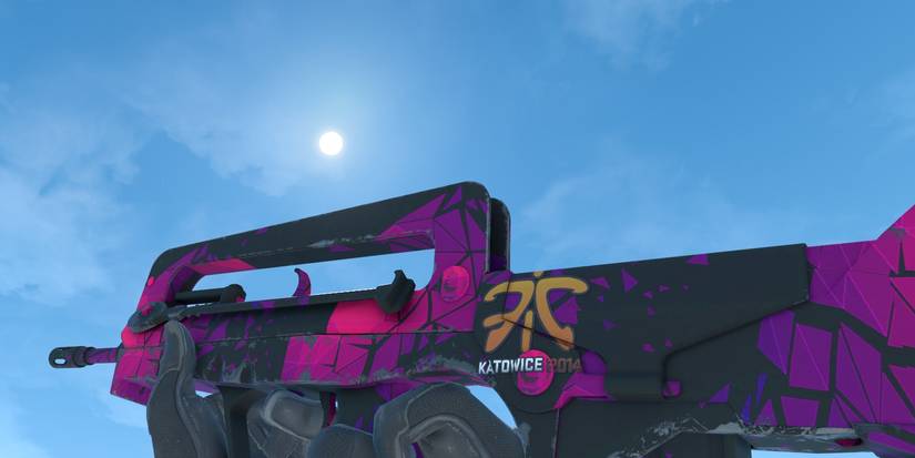 FAMAS Counter-Strike 2