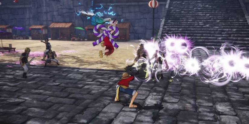 Fighting enemies in One Piece Pirate Warriors 4