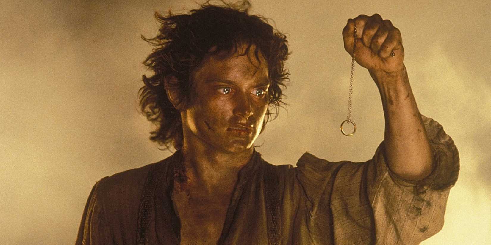 Frodo Weak Unluckiest Characters In Lord Of The Rings