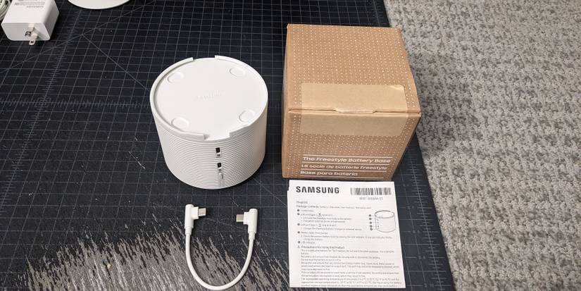 Samsung The FreeStyle Box Contents #3