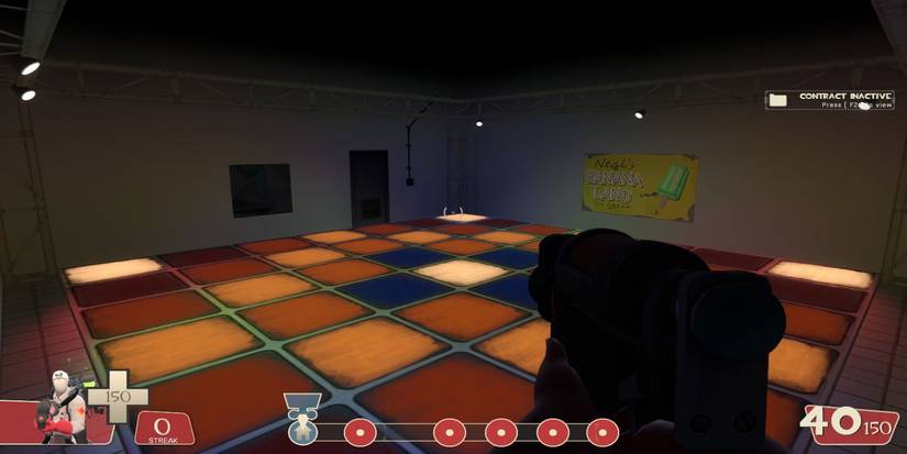 A disco in a small room, Medic is holding a Syringe Gun