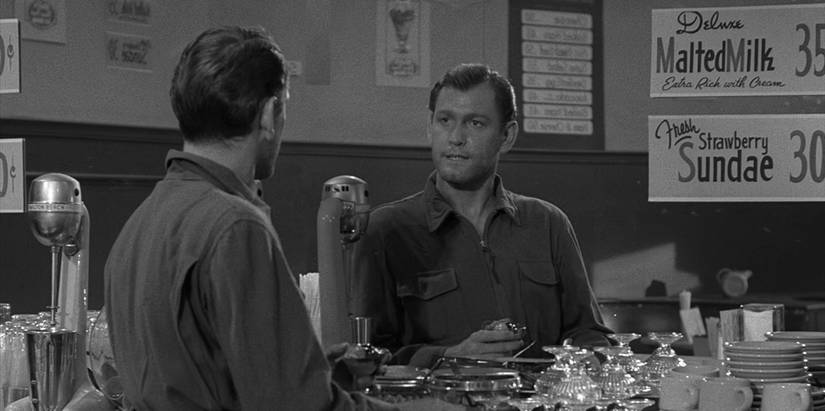 An amnesiac talks to himself in the mirror in The Twilight Zone's "Where Is Everybody?".