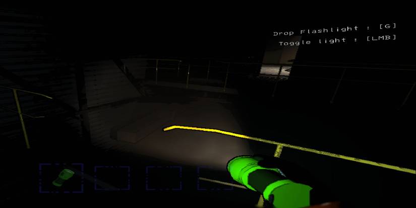 Flashlight in Lethal Company