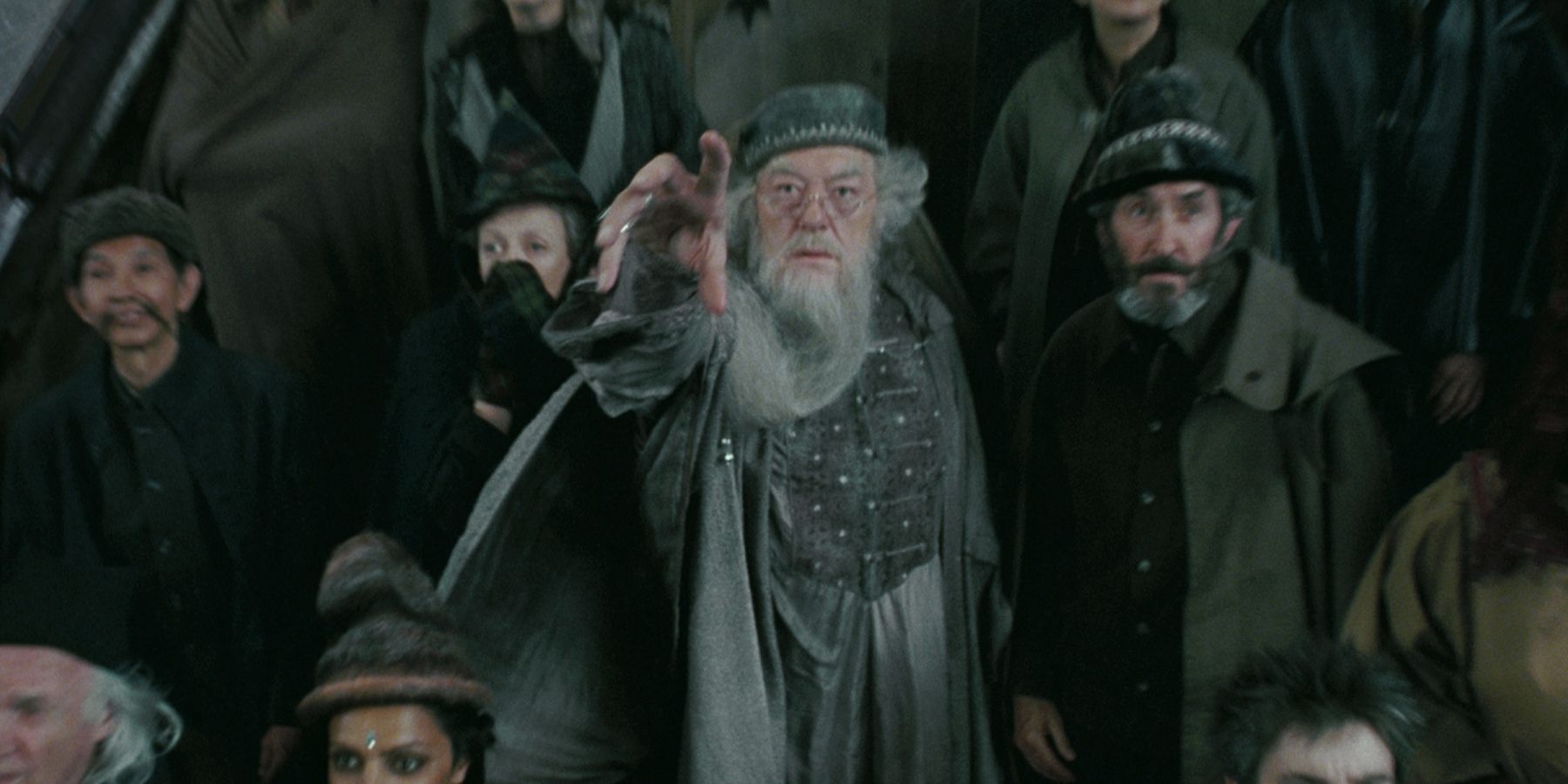 Самые мощные заклинания, использованные Дамблдором в «Гарри Поттере»