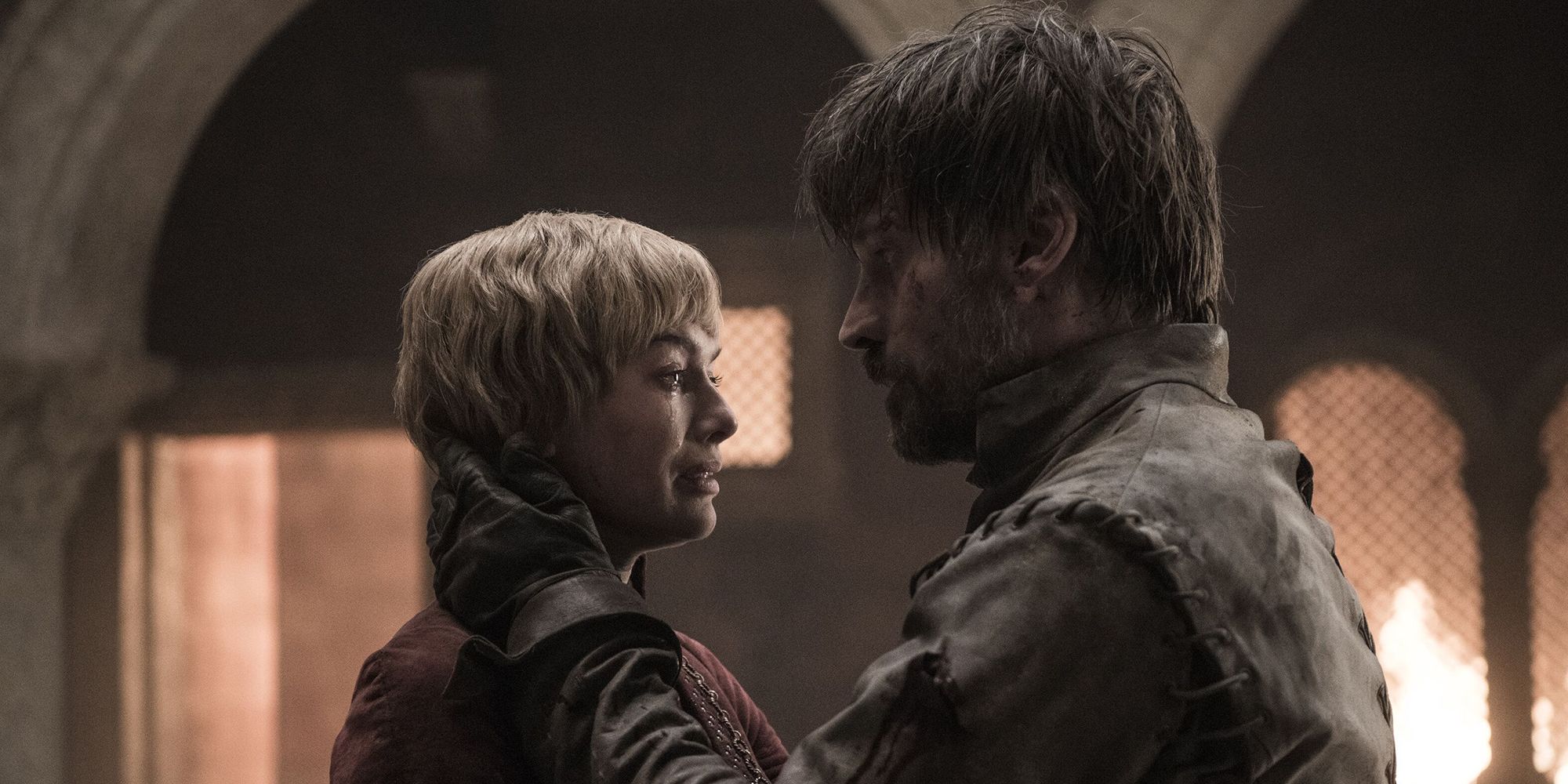 Jaime Lannister com Cersei antes de suas mortes