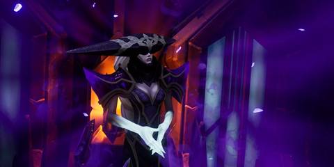 Lissandra channeling dark ice powers