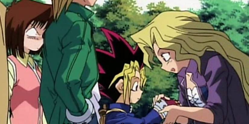 Mai meeting Yugi for the first time