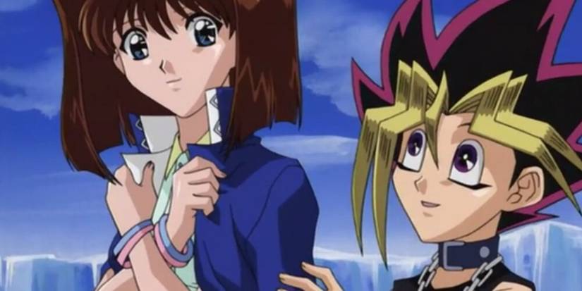 Yugi giving Tea his coat