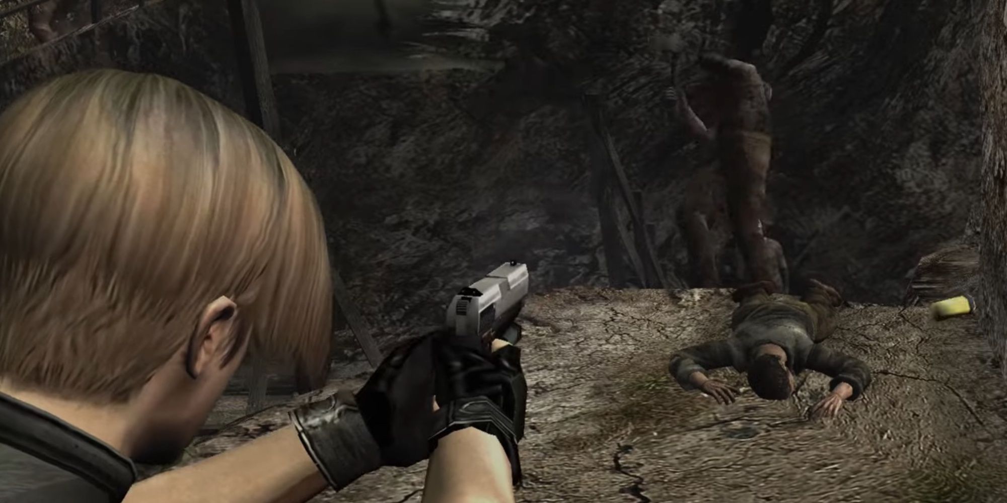 Leon aiming his pistol in Resident Evil 4