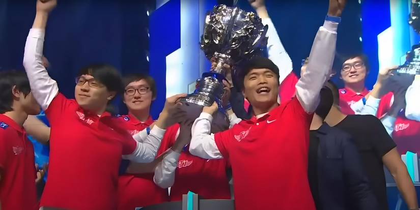 SKT winning S3 Worlds in League of Legends