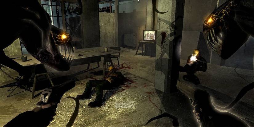 Screenshot Of Jackie Estacado from The Darkness in combat.