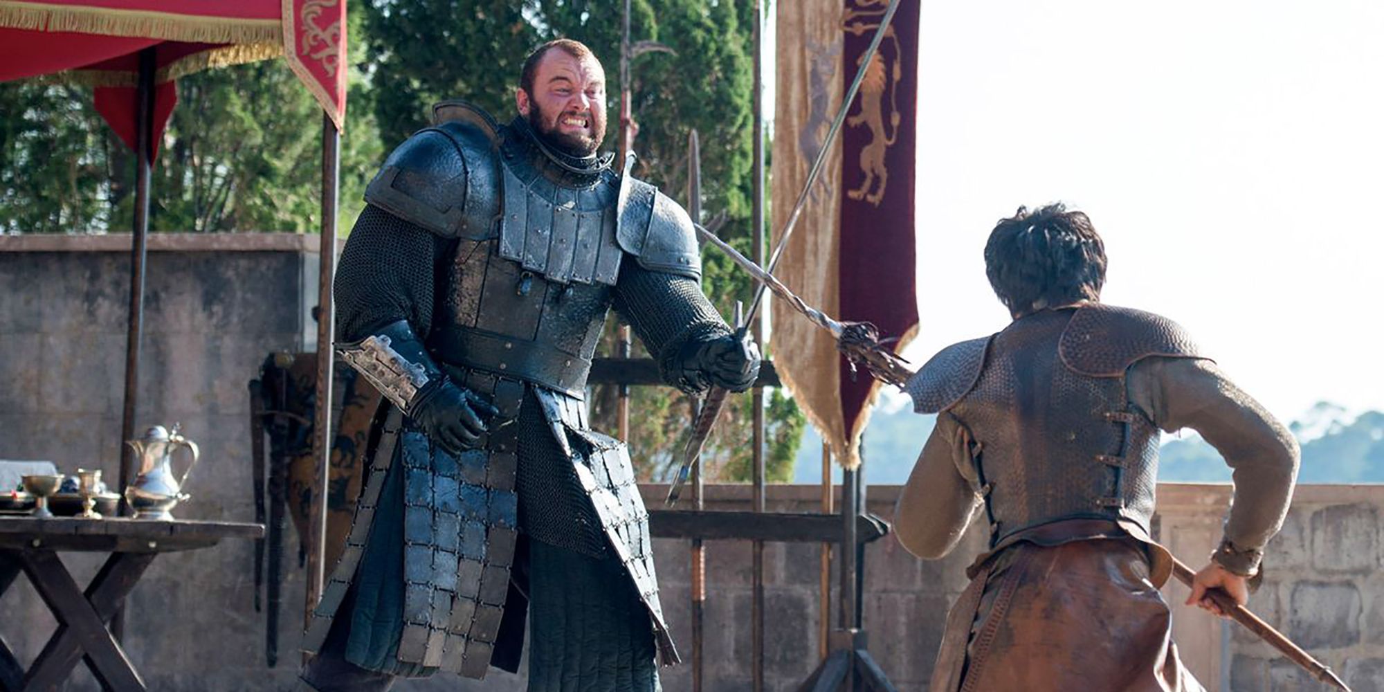 The Mountain duels Oberyn Martell in Game of Thrones.