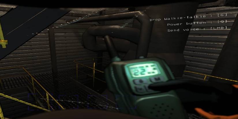 Walkie-talkie in Lethal Company