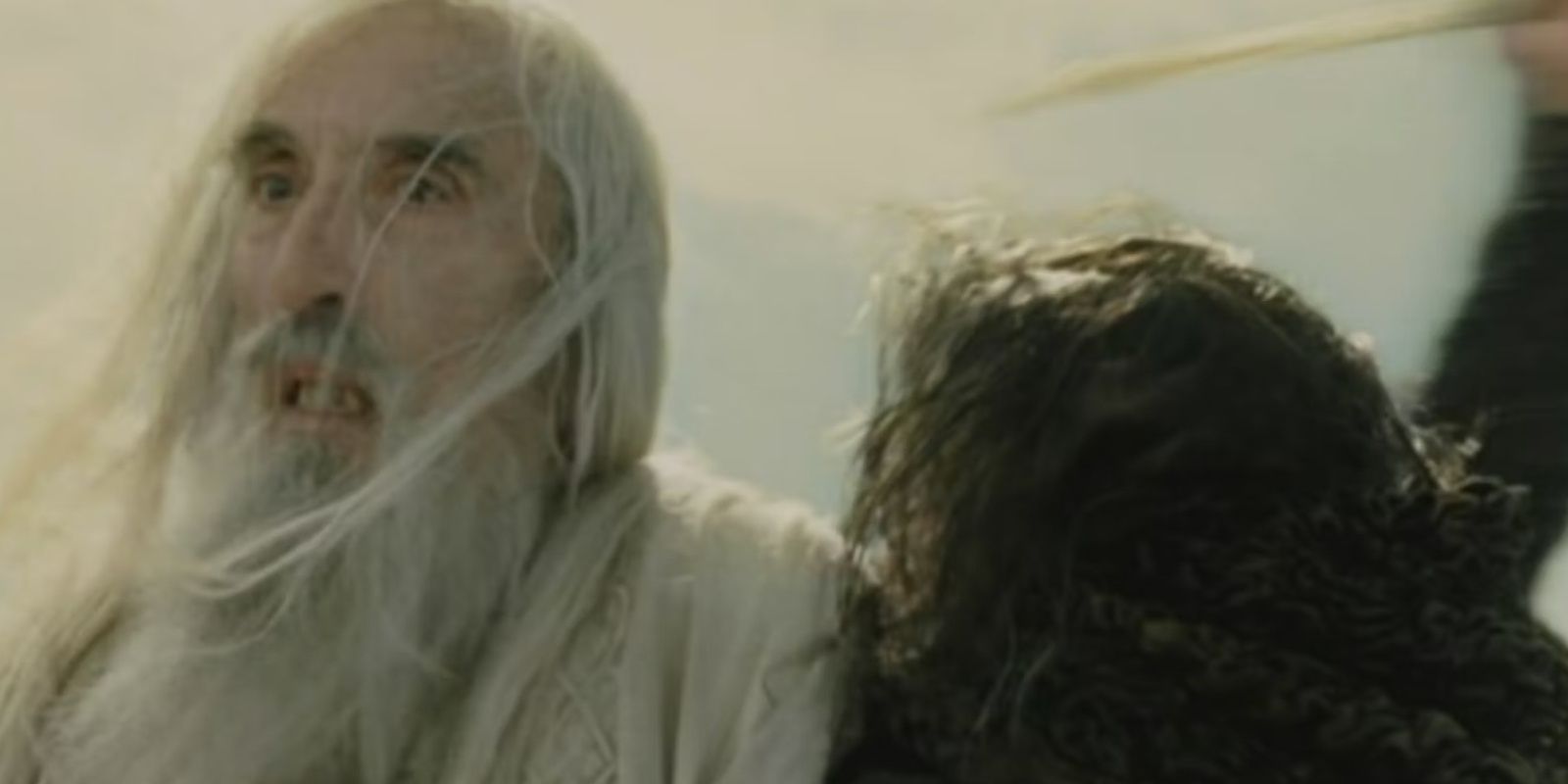 Wormtongue kills Saruman