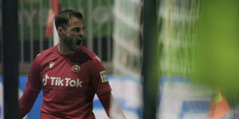 Irish player Anthony Forde screaming in Welcome to Wrexham