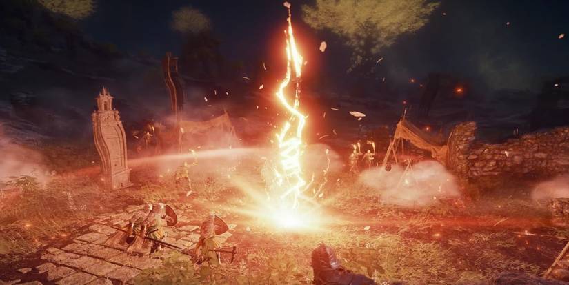 Player using the modded Ancient Dragons' Lightning Spear Incantation resembling Dragonlord Placidusax lightning attack