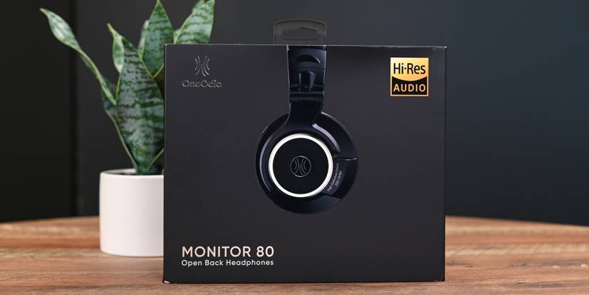 Box for the OneOdio Monitor 80 Open Back Headphones