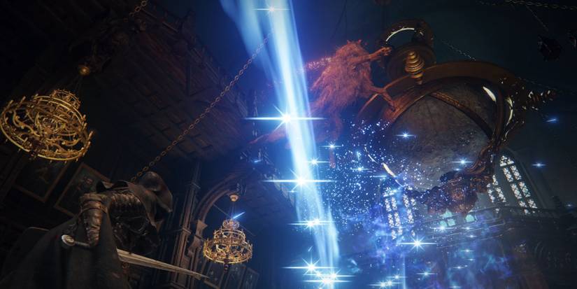 Red Wolf from Elden Ring Reforged with new weapons and magic spells.