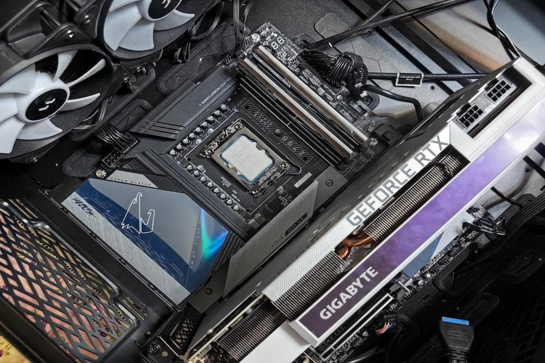 How To Find the Best Gaming PC Build for any Gaming Room