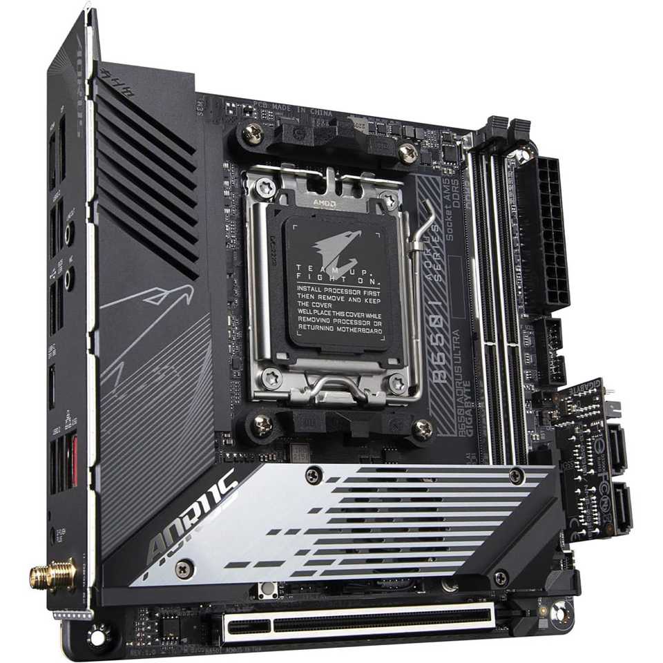 GIGABYTE B650I AORUS Ultra