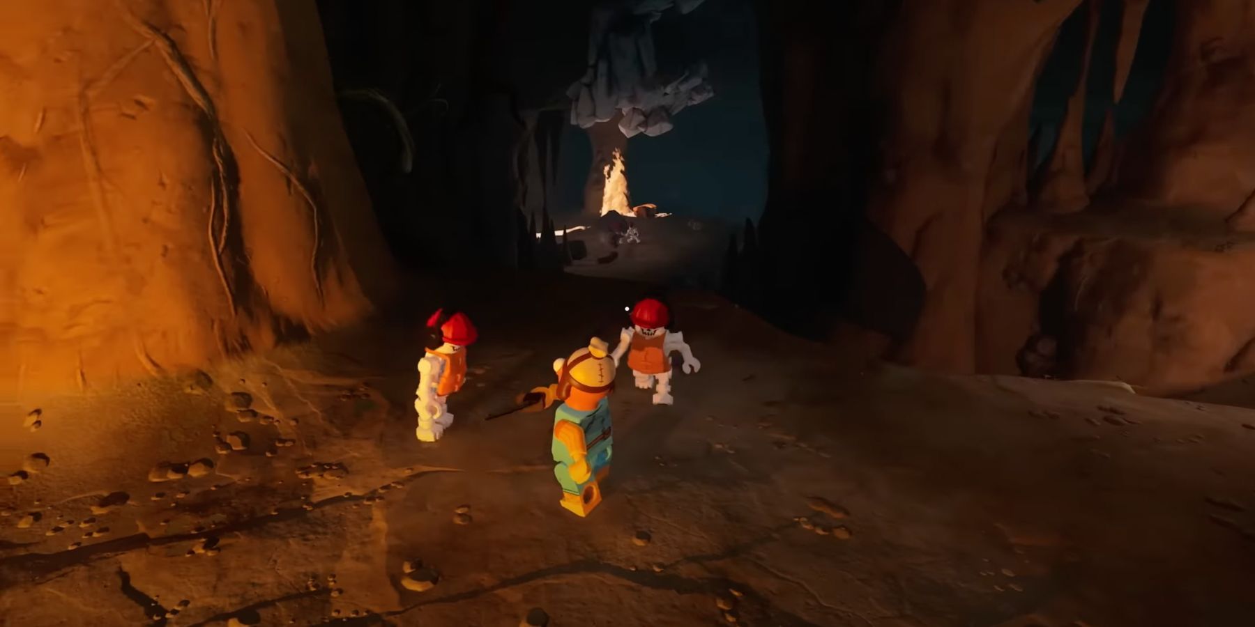 Lego Fortnite: the character is fighting a skeletons
