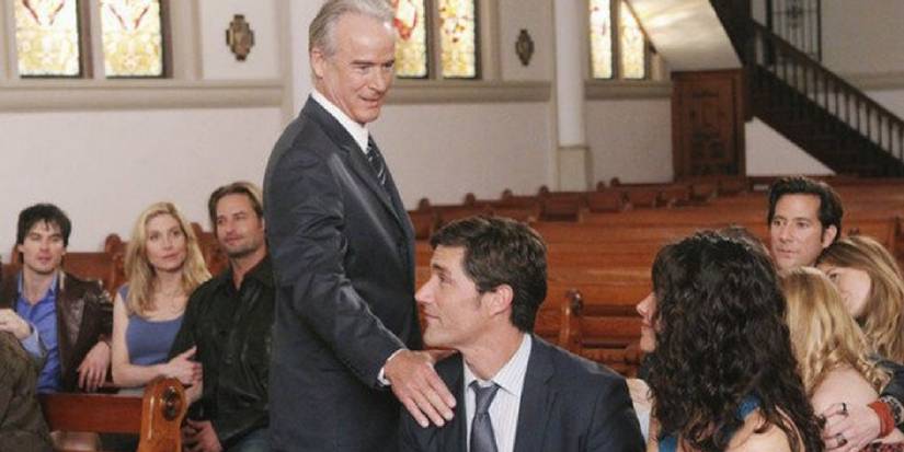 The cast of Lost sitting in a church with Matthew Fox at the front as Jack Shepherd.
