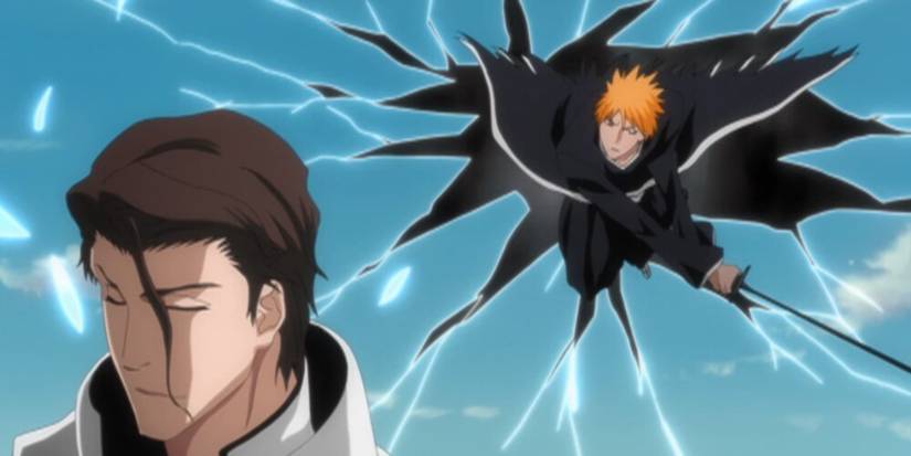 Ichigo leaping towards Aizen from behind 