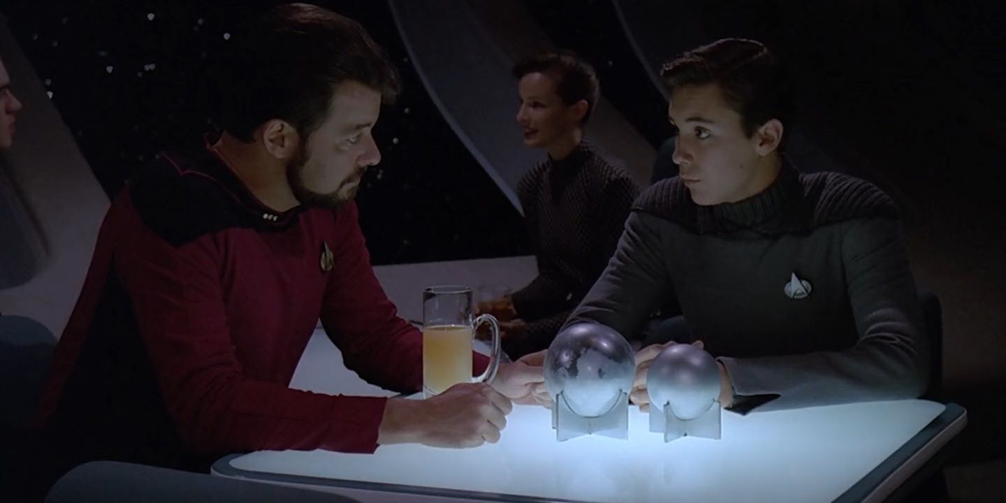 Riker advises Wesley in "Pen Pals".