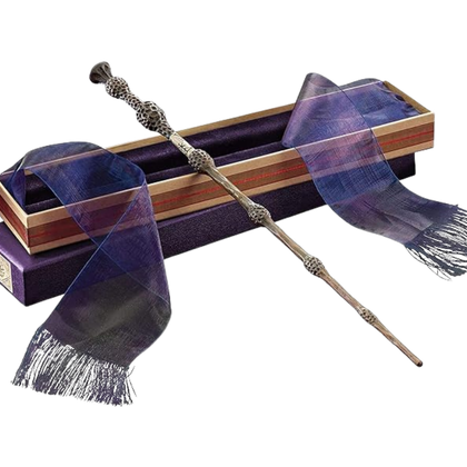 This image shows the wand of Professor Dumbledore leaning against its box