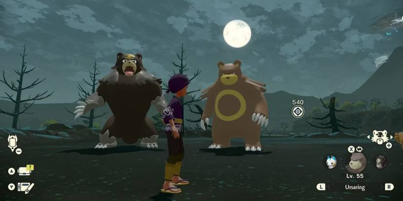 A player facing Ursaluna and Ursaring at night