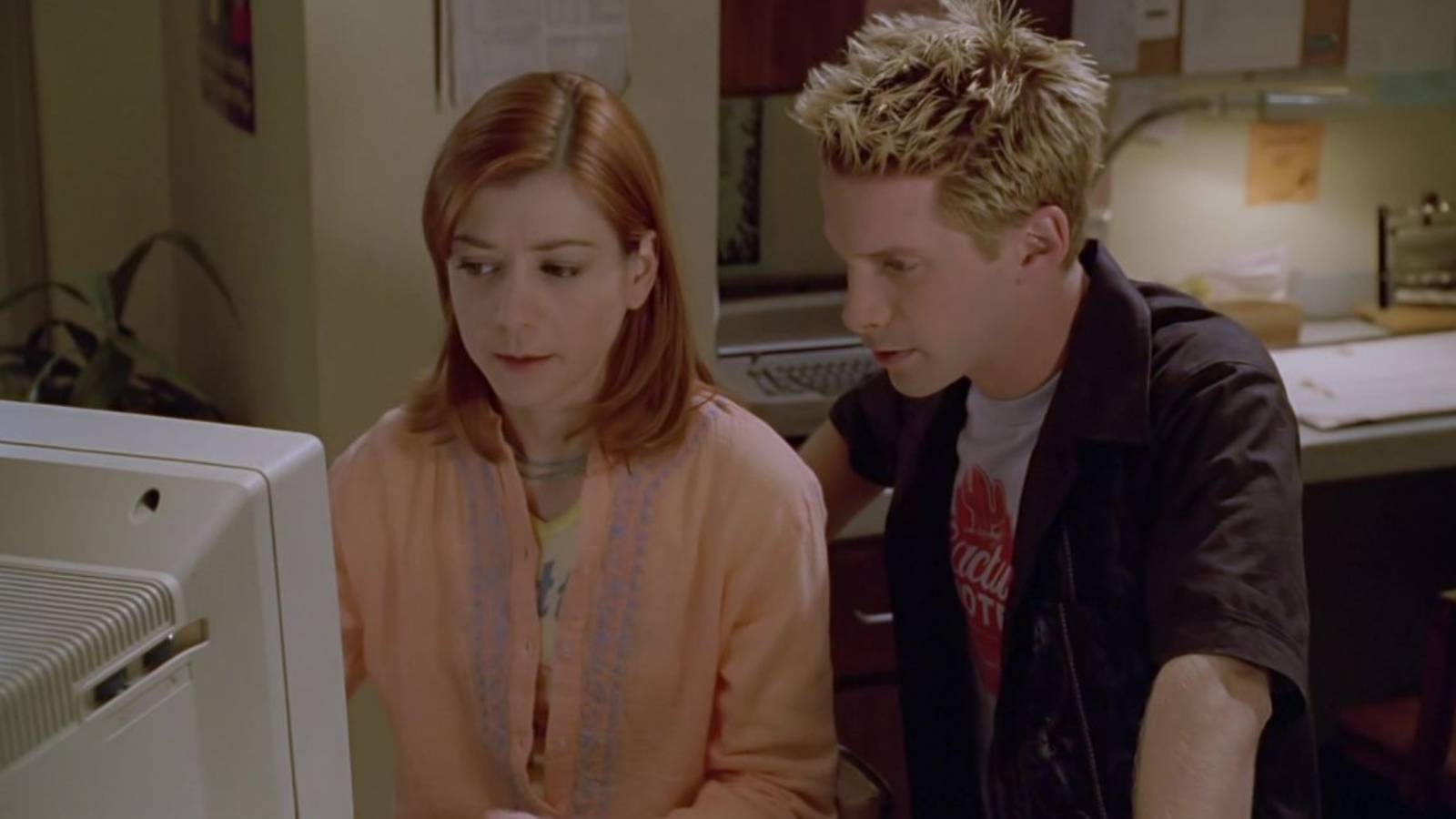 Willow (Alyson Hannigan) and Oz (Seth Green) in Buffy The Vampire Slayer
