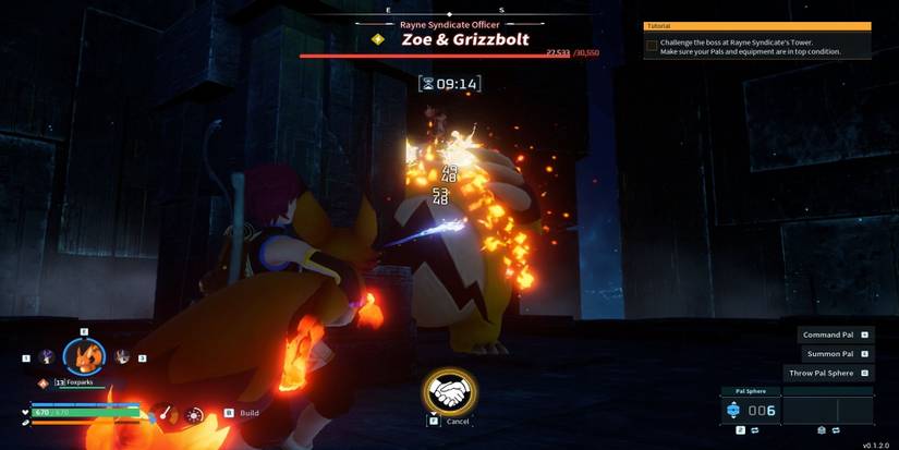 Fighting a boss in Palworld