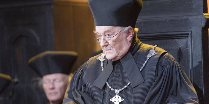 An image of Harry Potter: Corrupt Government